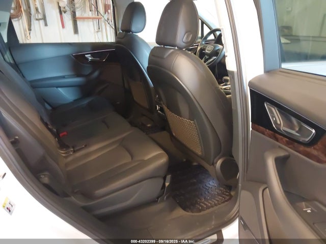 2018 AUDI Q7 WA1VAAF79JD009152 Photo 7