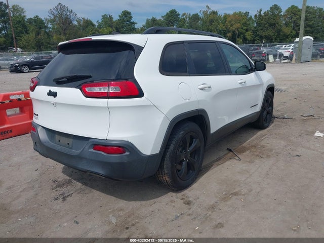 1C4PJMCB0GW187117 Jeep Cherokee
