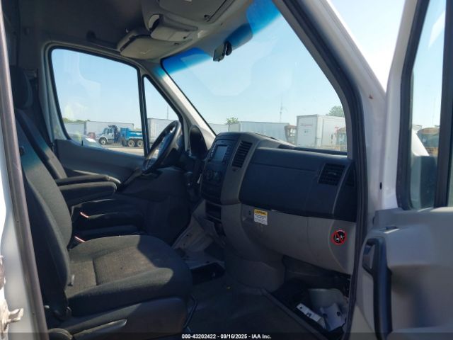 2017 MERCEDES-BENZ SPRINTER 3500 WD3PF1CD3HP394964 Photo 4
