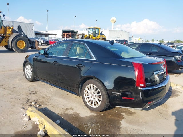2011 CADILLAC CTS 1G6DE5EY7B0139983 Photo 2
