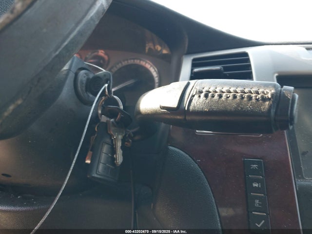 2010 CADILLAC ESCALADE EXT 3GYVKMEF0AG208326 Photo 10