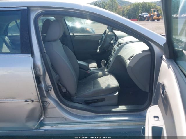 2011 CHEVROLET MALIBU 1G1ZB5E17BF182966 Photo 4