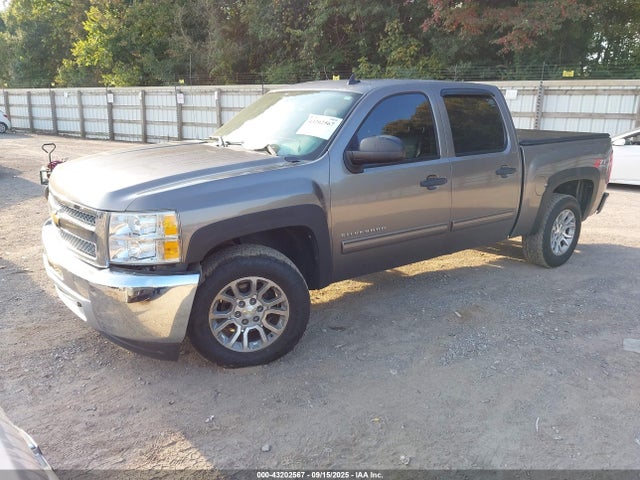 43202567 :رقم المزاد ، 1GCPKSE72CF155564 vin ، 2012 Chevrolet Silverado 1500 Lt مزاد بيع