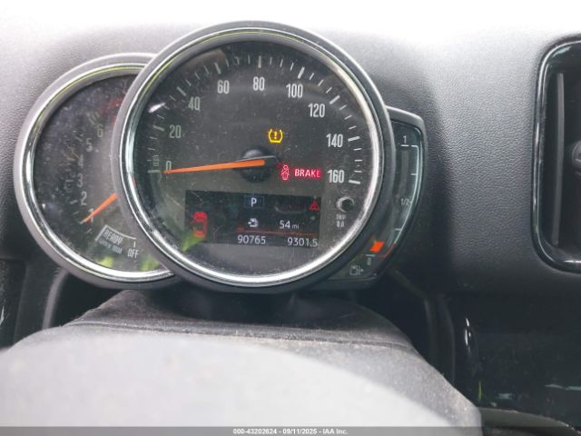 2019 MINI COUNTRYMAN WMZYT3C52K3E97222 Photo 6