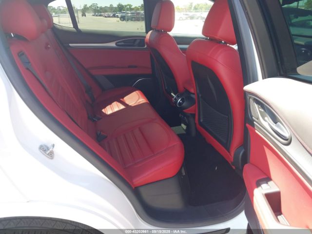 2021 ALFA ROMEO STELVIO ZASPAKBN4M7D14786 Photo 7