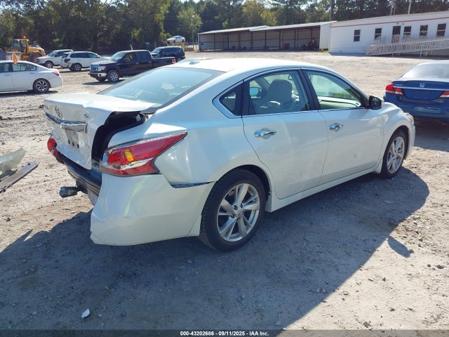 Nissan 2015 2015 1N4AL3AP1FC130200 Image 4