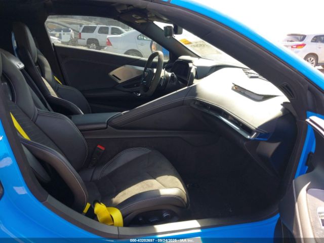 2020 CHEVROLET CORVETTE STINGRAY 1G1Y72D46L5105911 Photo 4