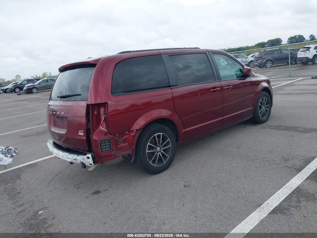 2C4RDGEG5JR324434 Dodge Grand Caravan