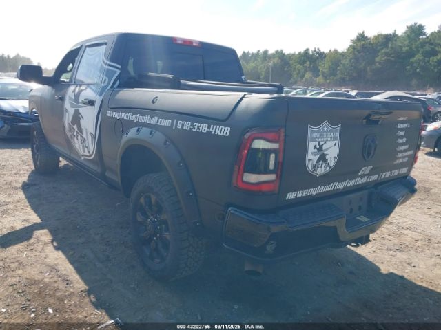 2020 RAM 2500 3C6UR5SJ2LG279310 Photo 2