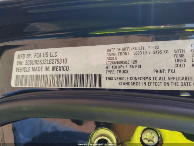 2020 RAM 2500 3C6UR5SJ2LG279310 Photo 8