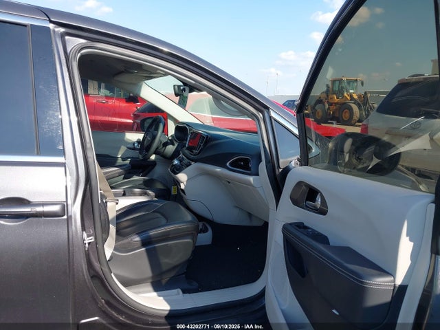 Chrysler Pacifica Touring L 2023 2C4RC1BG9PR525198 Image 5