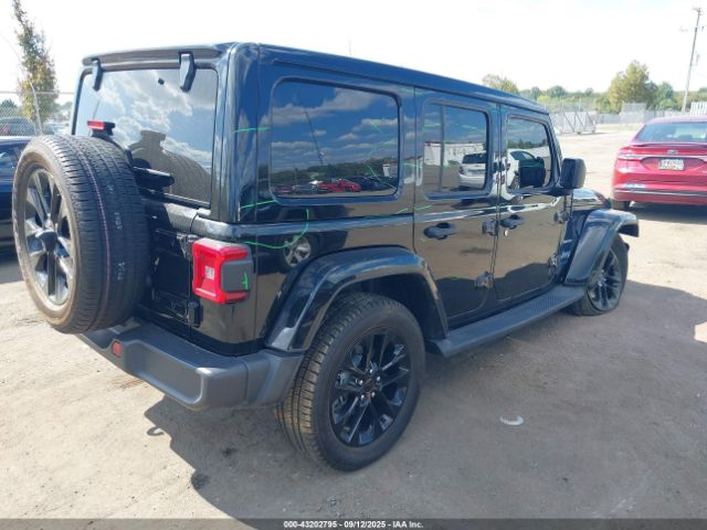 2021 JEEP WRANGLER 4XE 1C4JJXP60MW642404 Photo 3