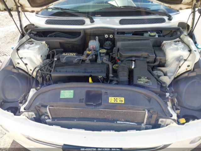 2006 MINI COOPER WMWRC33556TK68182 Photo 9