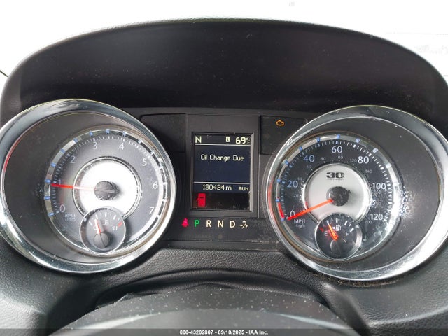 2C4RC1CG7ER330356 Chrysler Town and Country