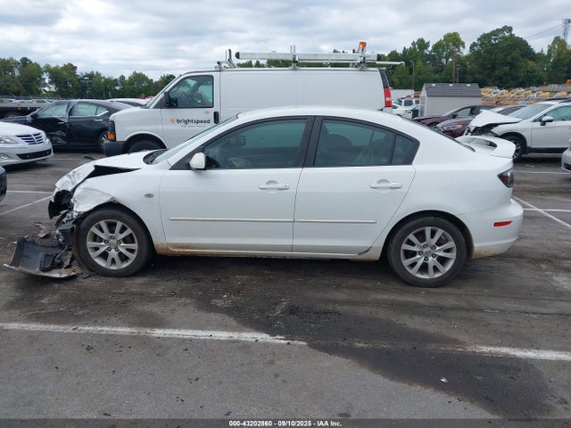 Продаж на аукціоні авто 2007 Mazda Mazda3 I, vin: JM1BK32F571652879, номер лоту: 43202860