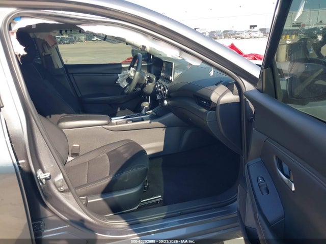Продаж на аукціоні авто 2024 Nissan Sentra Sv Xtronic Cvt, vin: 3N1AB8CV5RY250909, номер лоту: 43202888