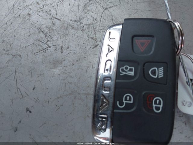 2018 JAGUAR XE SAJAH4EV2JCP17669 Photo 10