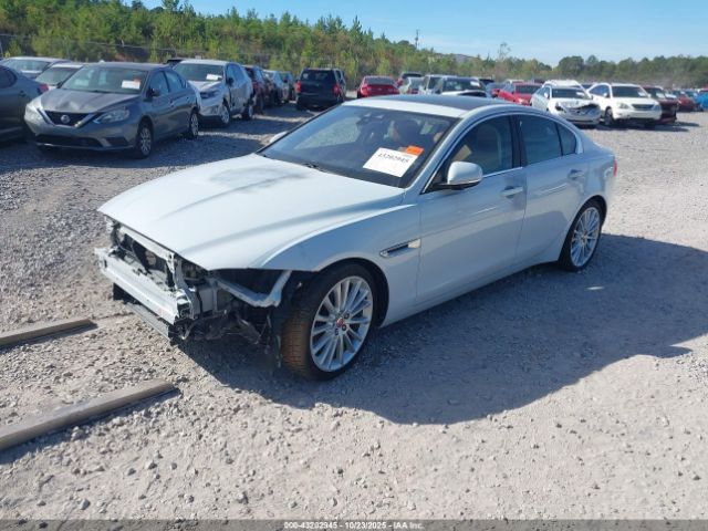 2018 JAGUAR XE SAJAH4EV2JCP17669 Photo 1