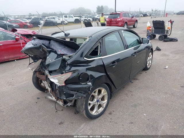 1FADP3J27EL241693 Ford 2014