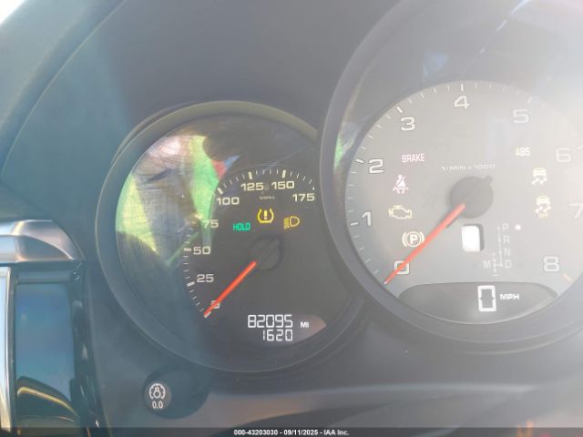 2017 PORSCHE MACAN WP1AB2A55HLB10703 Photo 6