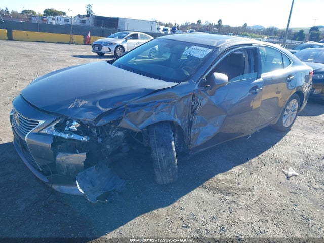 Lexus ES 300H 2014 JTHBW1GG6E2056289 Image 2