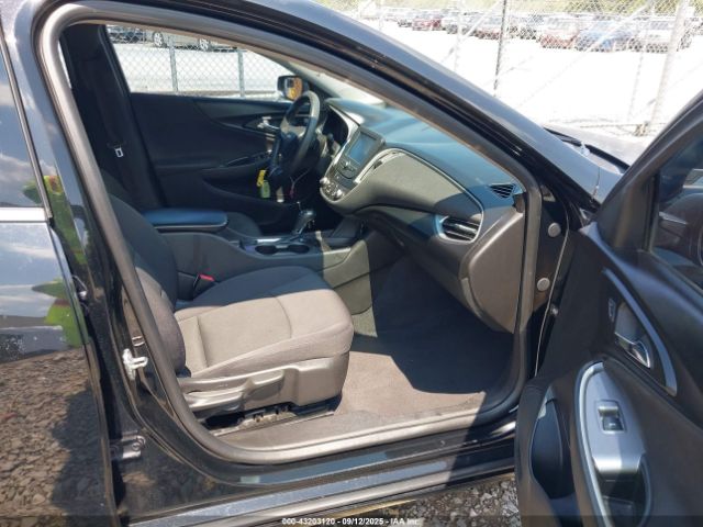 2017 CHEVROLET MALIBU 1G1ZB5STXHF206515 Photo 4