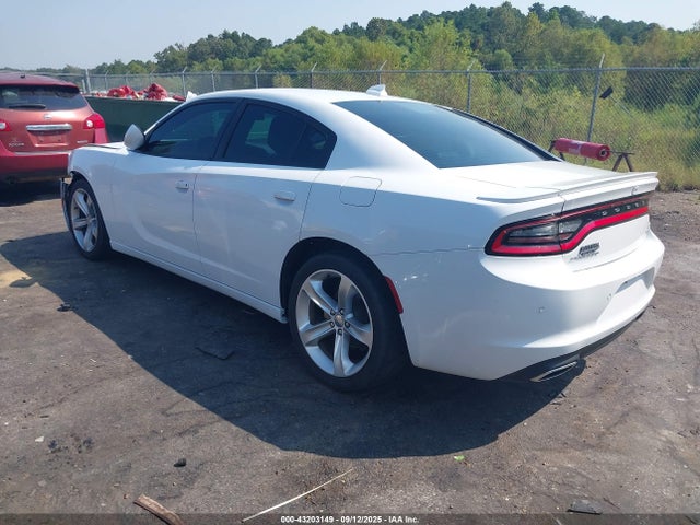 Продажа на аукционе авто 2015 Dodge Charger Sxt, vin: 2C3CDXHG5FH778038, номер лота: 43203149