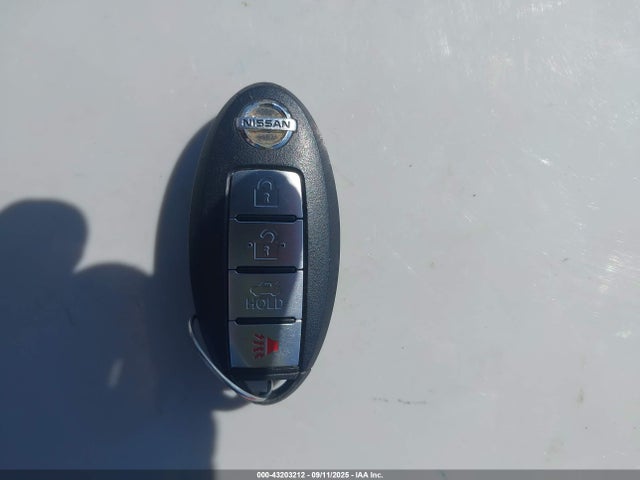 3N1AB7APXFY261589 Nissan 2015