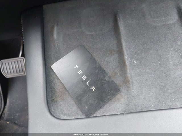 Tesla 2021 2021 5YJ3E1EB9MF086608 Image 11