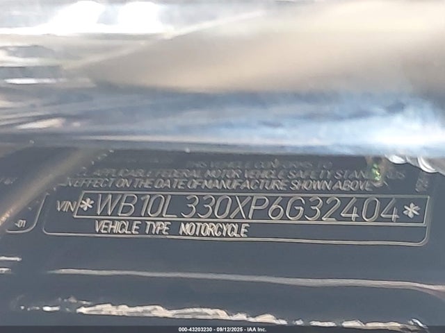 BMW 2023 2023 WB10L330XP6G32404 Image 10