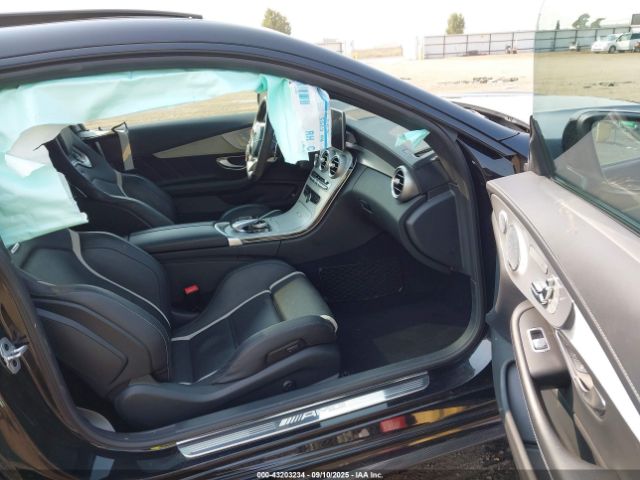 2018 MERCEDES-BENZ AMG C 63 WDDWJ8HB5JF677464 Photo 4