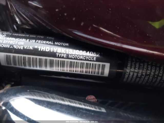 2018 HARLEY-DAVIDSON FLHCS 1HD1YBK13JC064062 Photo 9