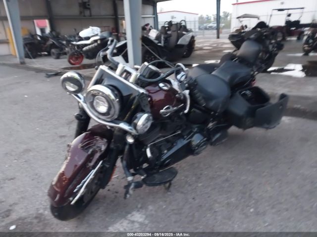 2018 HARLEY-DAVIDSON FLHCS 1HD1YBK13JC064062 Photo 1