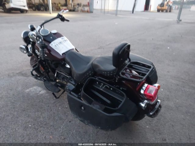 2018 HARLEY-DAVIDSON FLHCS 1HD1YBK13JC064062 Photo 2