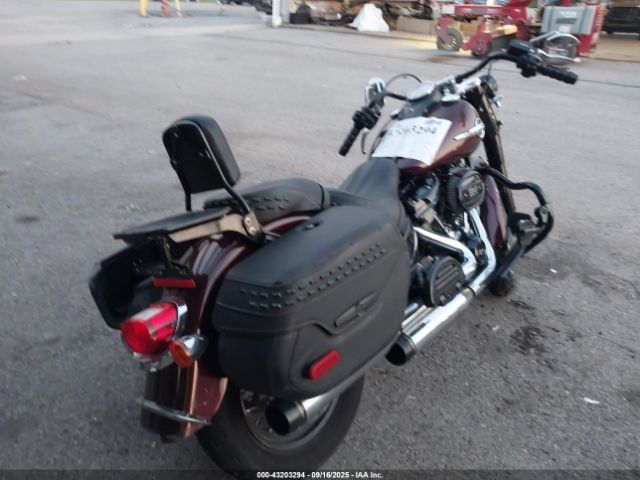 2018 HARLEY-DAVIDSON FLHCS 1HD1YBK13JC064062 Photo 3