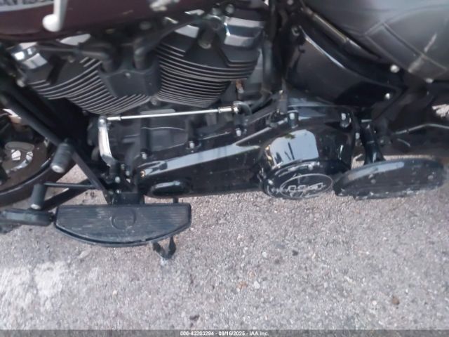 2018 HARLEY-DAVIDSON FLHCS 1HD1YBK13JC064062 Photo 8