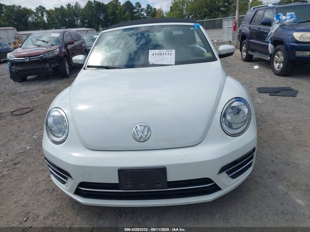 3VW5DAAT6JM514875 Volkswagen Beetle