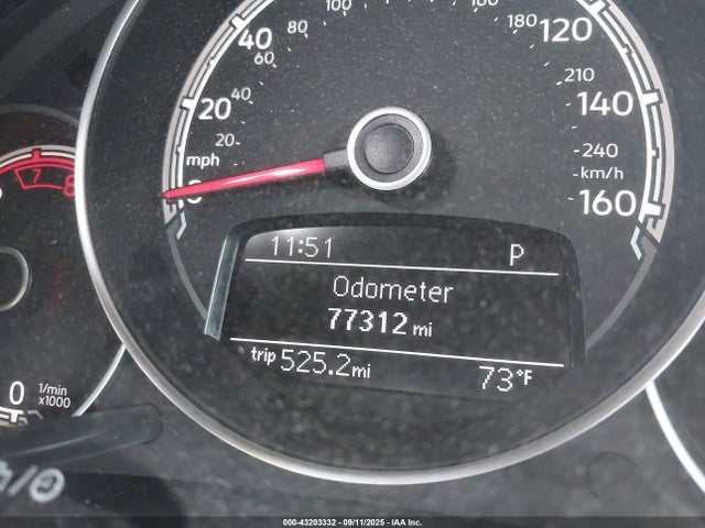 3VW5DAAT6JM514875 Volkswagen Beetle