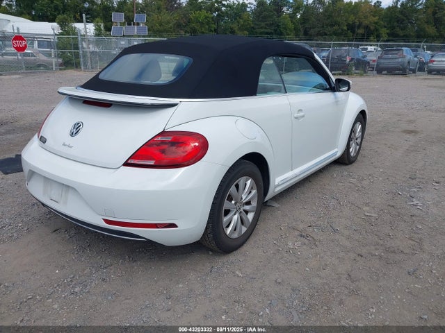 3VW5DAAT6JM514875 Volkswagen Beetle
