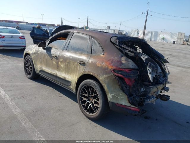 2018 PORSCHE MACAN WP1AB2A51JLB34986 Photo 2