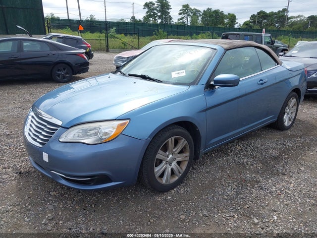 Продаж на аукціоні авто 2011 Chrysler 200 Touring, vin: 1C3BC2EB6BN563845, номер лоту: 43203404