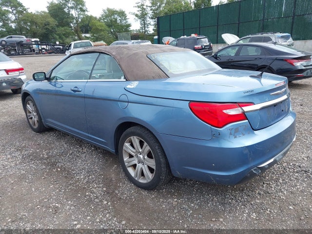 Продаж на аукціоні авто 2011 Chrysler 200 Touring, vin: 1C3BC2EB6BN563845, номер лоту: 43203404