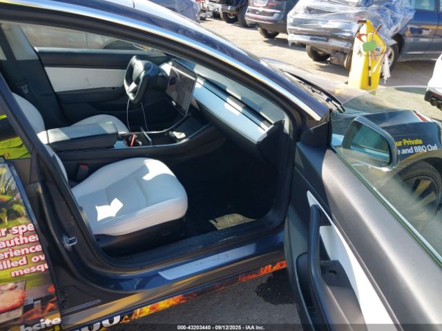 2020 TESLA MODEL 3 5YJ3E1EC8LF791925 Photo 4
