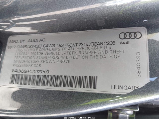 2018 AUDI A3 WAUAUGFF1J1023700 Photo 8