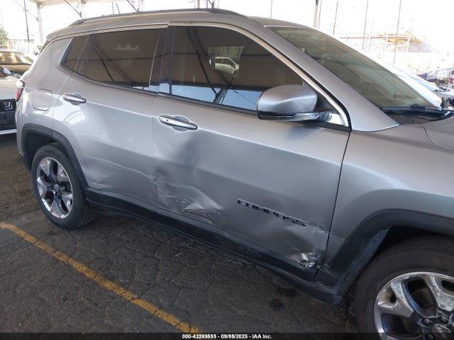 3C4NJCCB4KT679892 Jeep Compass Limited Fwd