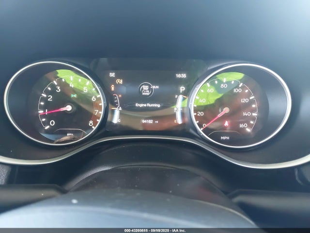 3C4NJCCB4KT679892 Jeep Compass Limited Fwd
