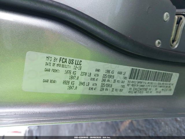 3C4NJCCB4KT679892 Jeep Compass Limited Fwd