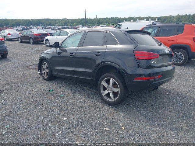 2015 AUDI Q3 WA1EFCFS0FR008533 Photo 2