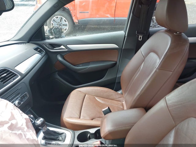2015 AUDI Q3 WA1EFCFS0FR008533 Photo 4