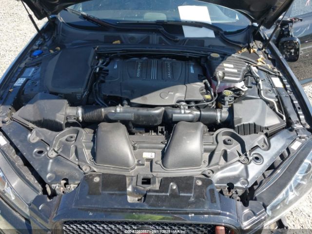 2015 JAGUAR XF SAJWJ0FF0F8U69281 Photo 9